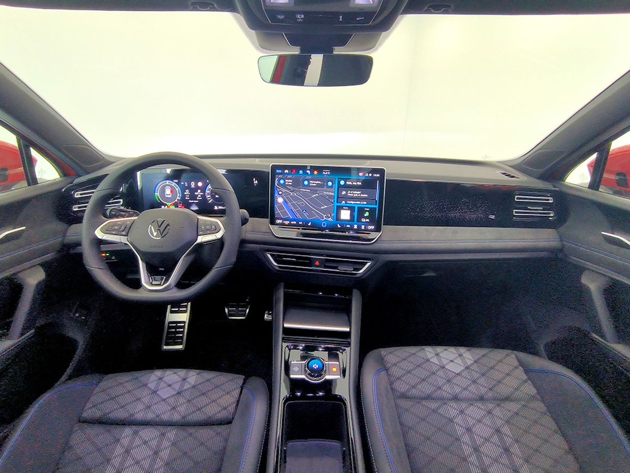 Volkswagen Tiguan R-line 1.5 Tsi Ehybrid 150 Cv / 85 K - Foto 2