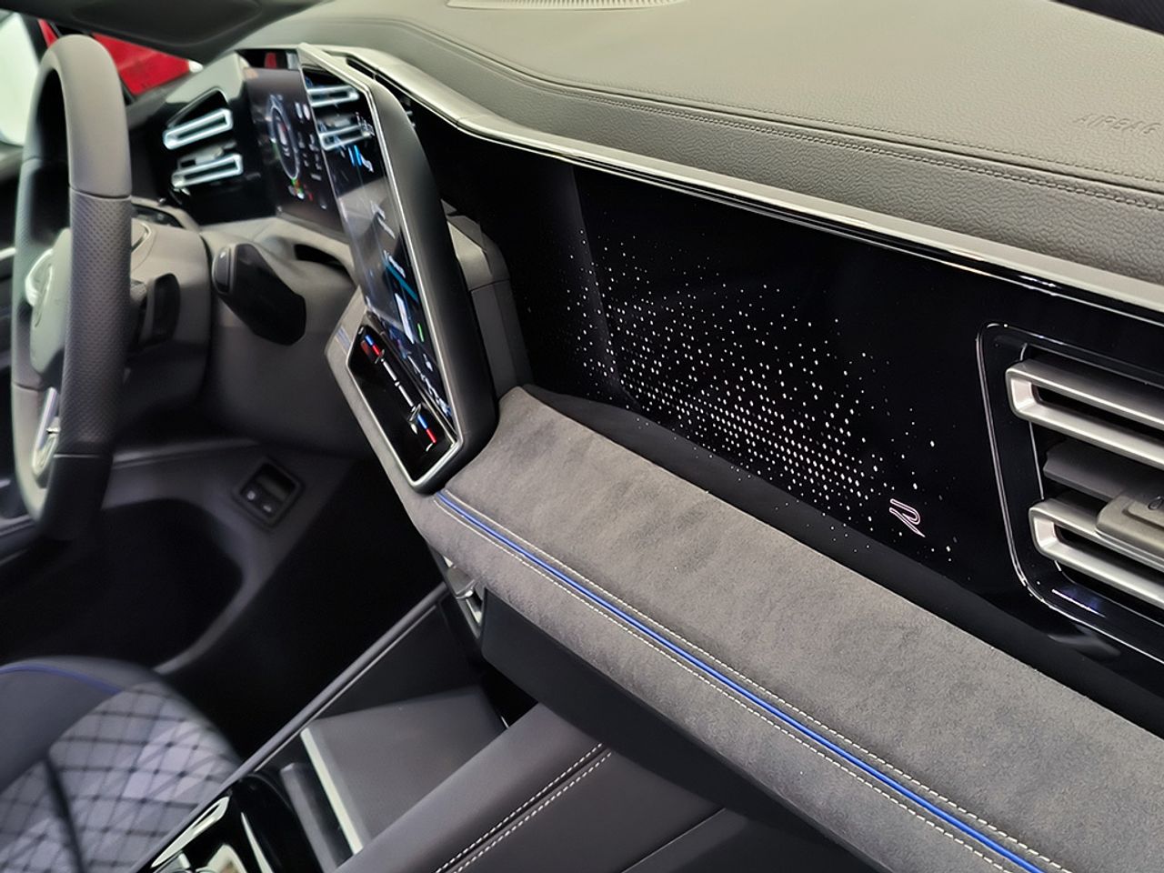 Volkswagen Tiguan R-line 1.5 Tsi Ehybrid 150 Cv / 85 K - Foto 2