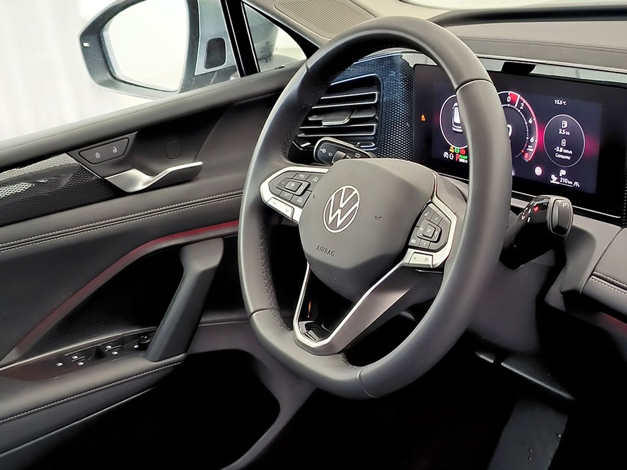 Volkswagen Tiguan 1.5 tsi ehybris 204 cv dsg mas - Foto 2