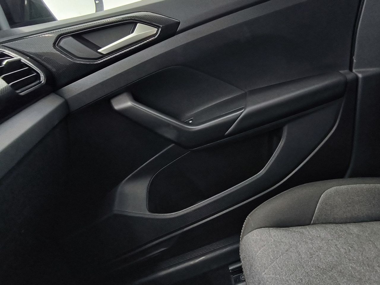 Volkswagen T-Cross 1.0 tsi 115 cv life - Foto 2