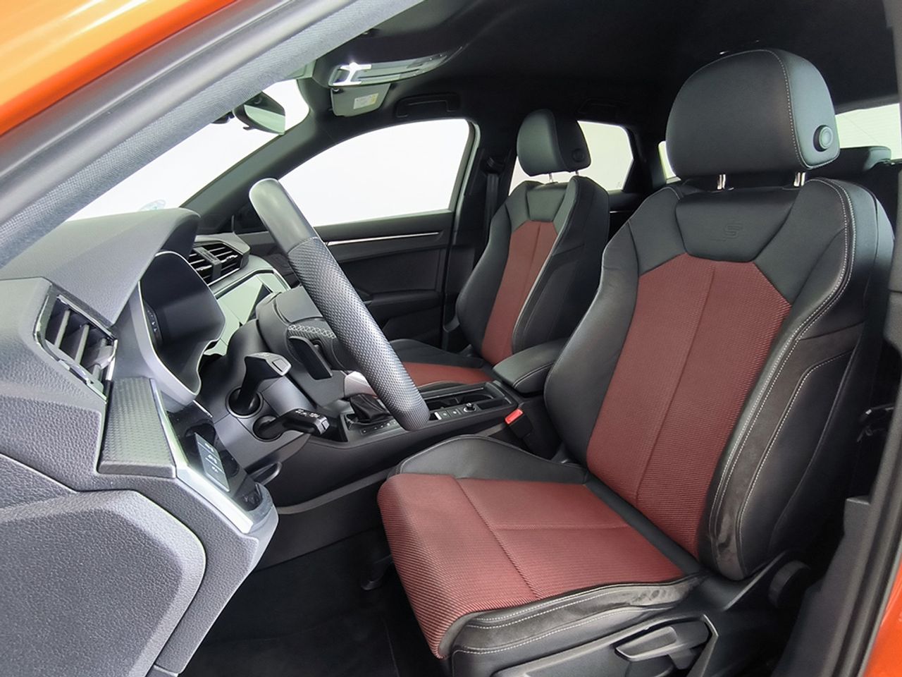 Audi Q3 sb 35 tfsi 150cv black line - Foto 2