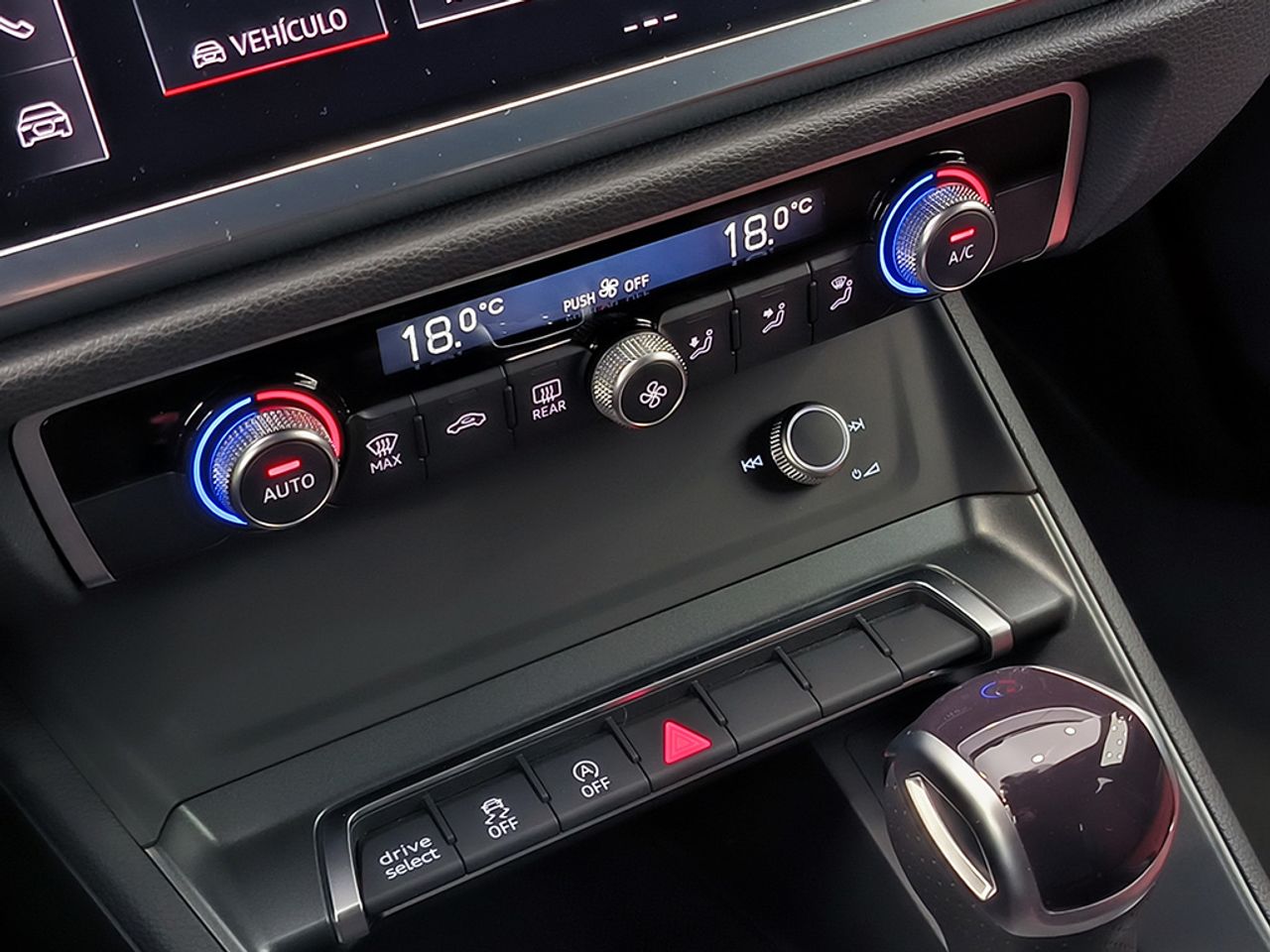 Audi Q3 sb 35 tfsi 150cv black line - Foto 2