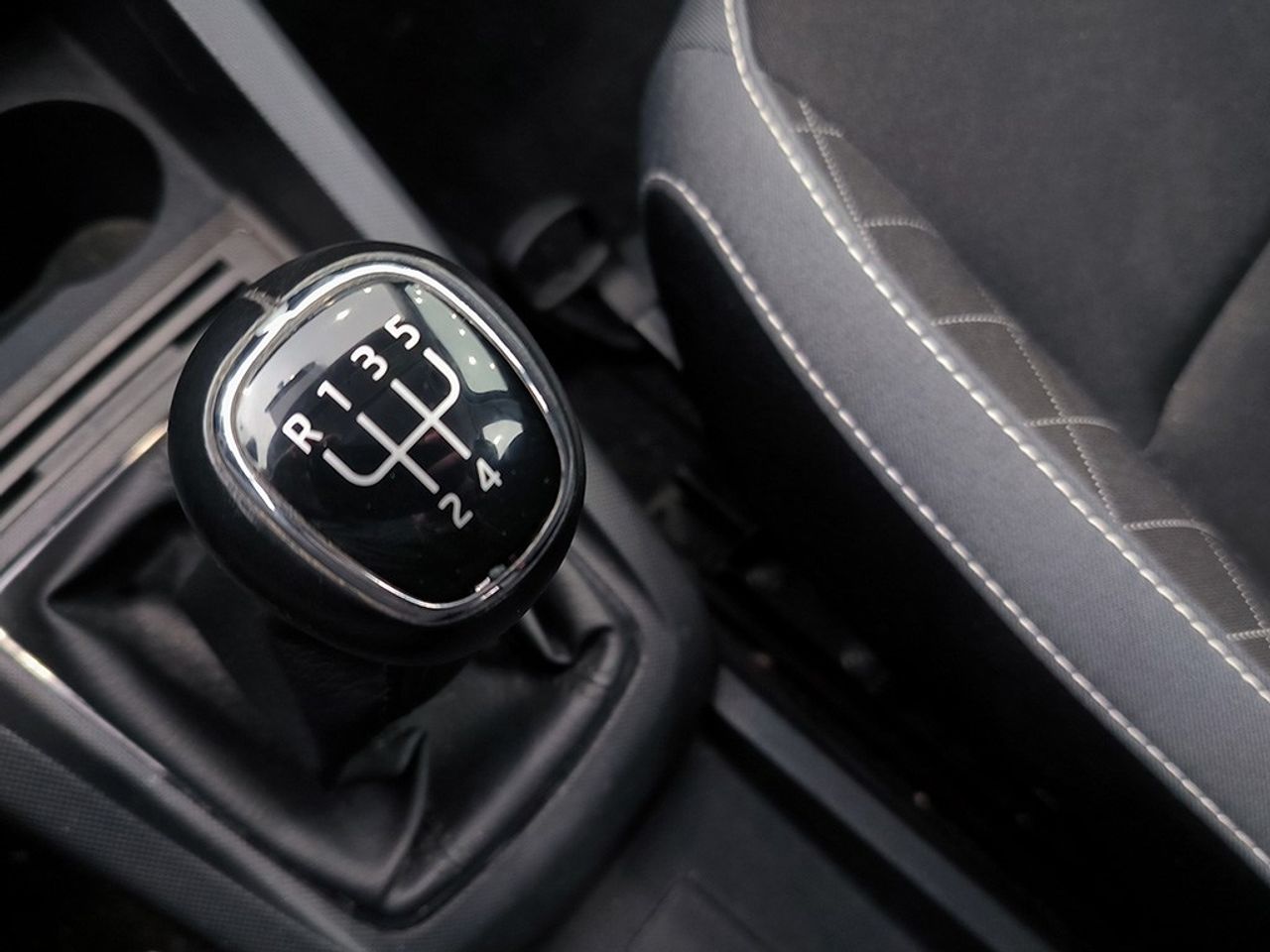 Skoda Fabia 10 tsi 95cv ambition - Foto 2