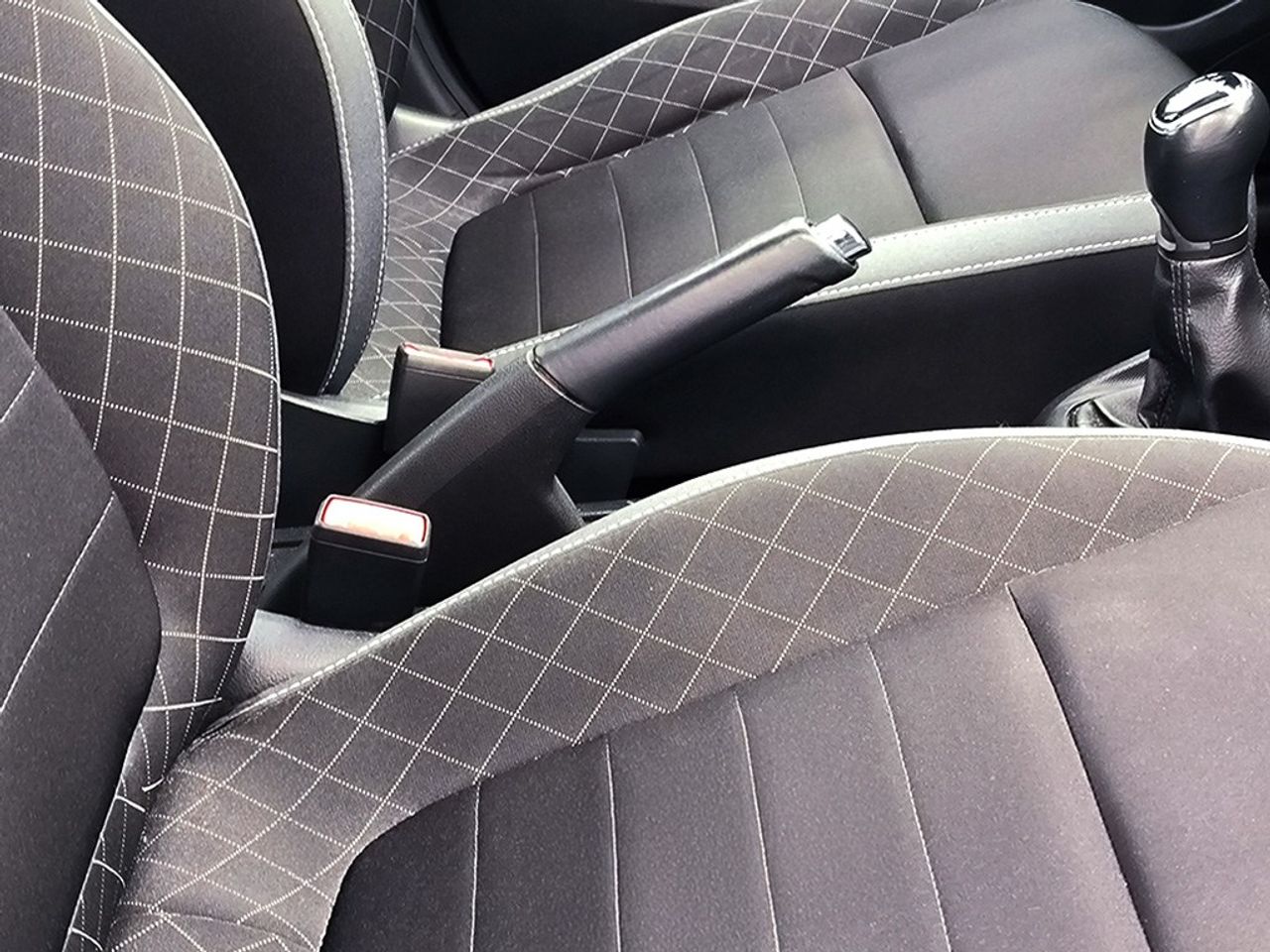 Skoda Fabia 10 tsi 95cv ambition - Foto 2