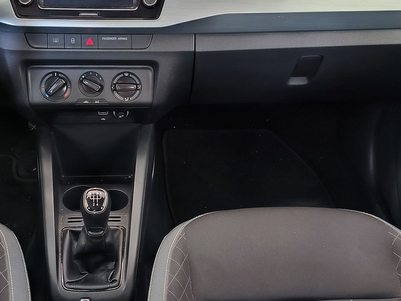 Skoda Fabia 10 tsi 95cv ambition - Foto 2