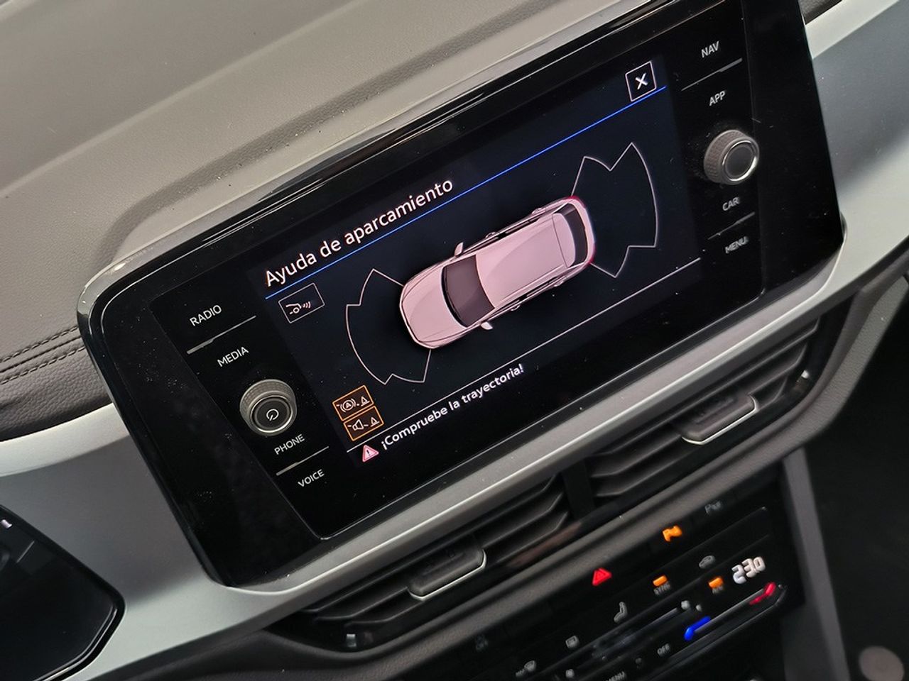 Volkswagen T-Roc 15 tsi 150cv dsg life - Foto 2