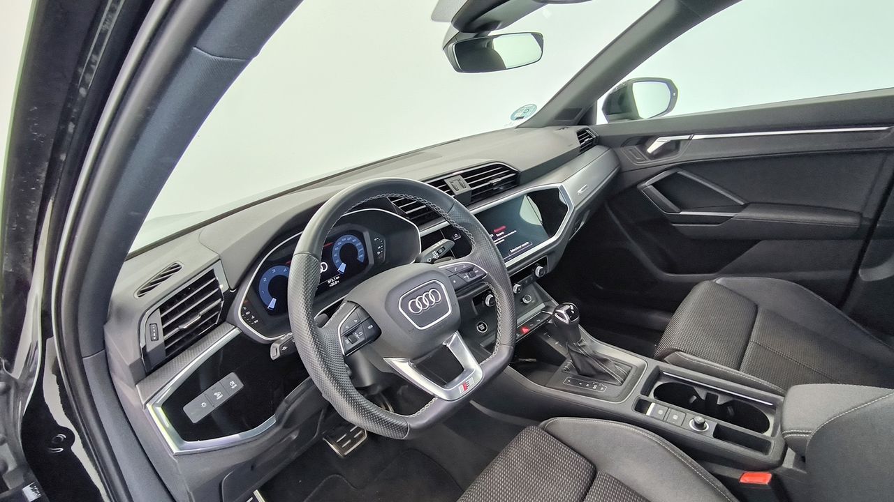 Audi Q3 Sb 35 Tdi 150cv Stronic Sline - Foto 2