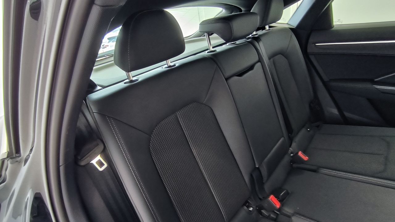 Audi Q3 Sb 35 Tdi 150cv Stronic Sline - Foto 2