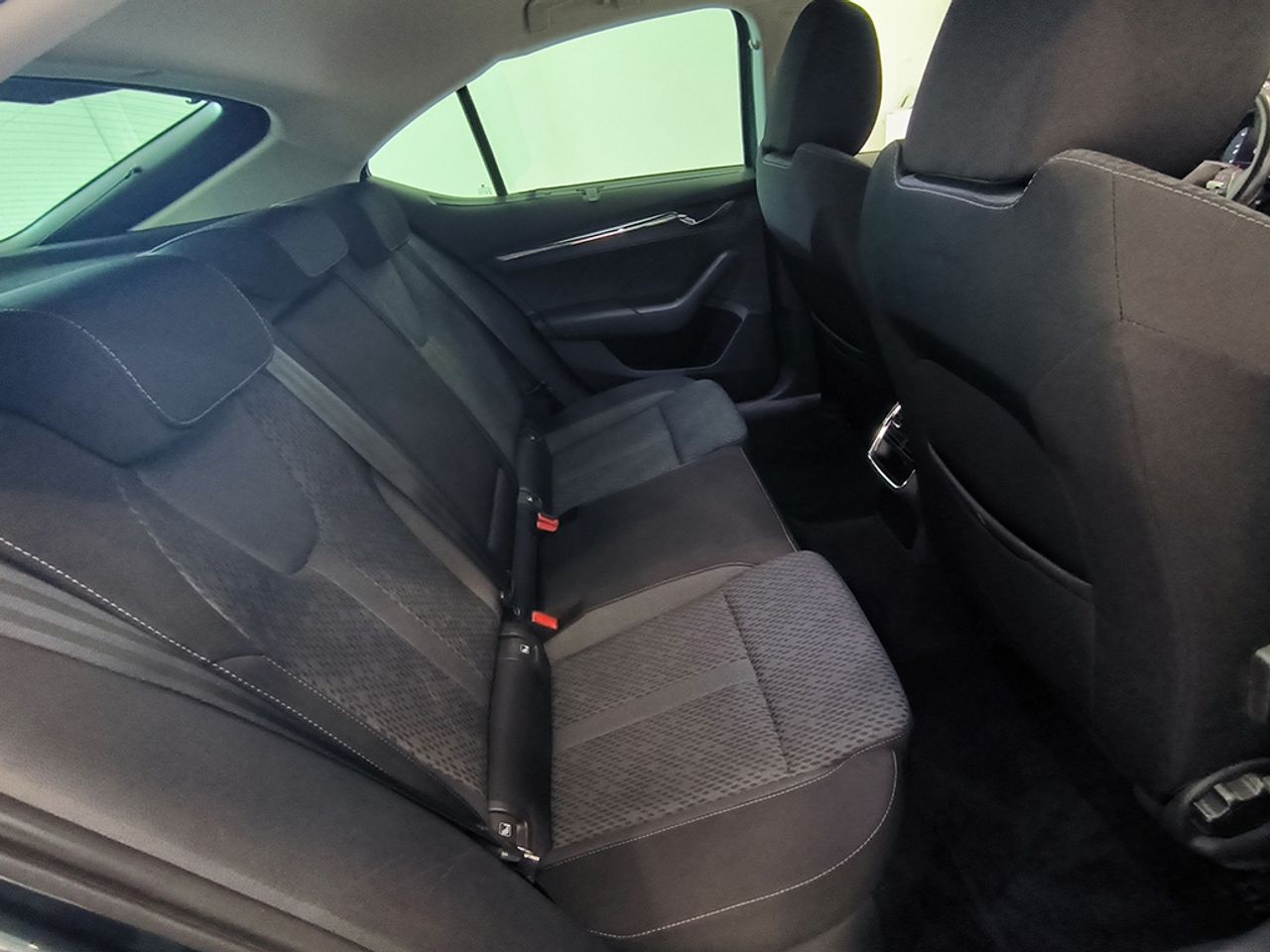 Skoda Octavia 2.0 Tdi 150 Cv Dsg Style - Foto 2