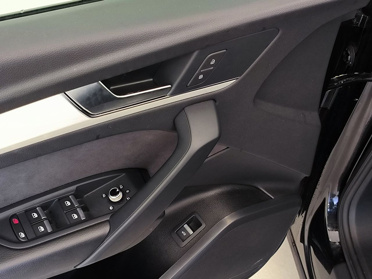 Audi Q5 Genuine 40 Tdi 150kw Quattro-ultra - Foto 2