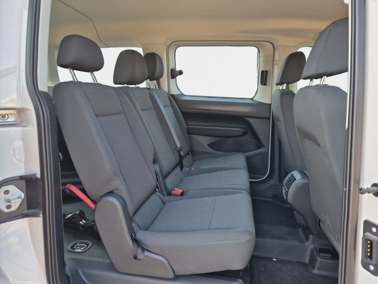 Volkswagen Caddy Maxi 2.0 Tdi 122 Cv Dsg Origin - Foto 2