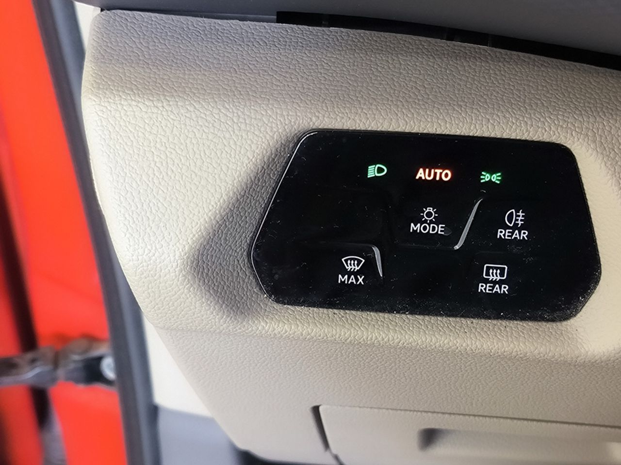 Volkswagen Multivan Phev 1.4 Tsi 160kw (218cv) Dsg B.corta - Foto 2