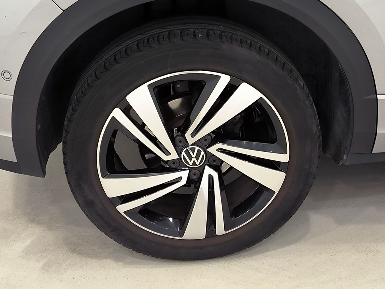 Volkswagen T-roc R-line 1.5 Tsi 110kw (150cv) - Foto 2