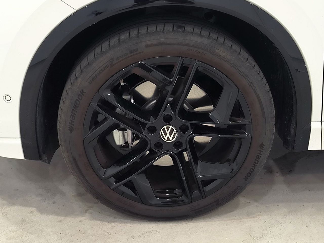 Volkswagen Tiguan 2.0 Tdi 150 Cv Dsg R-line - Foto 2