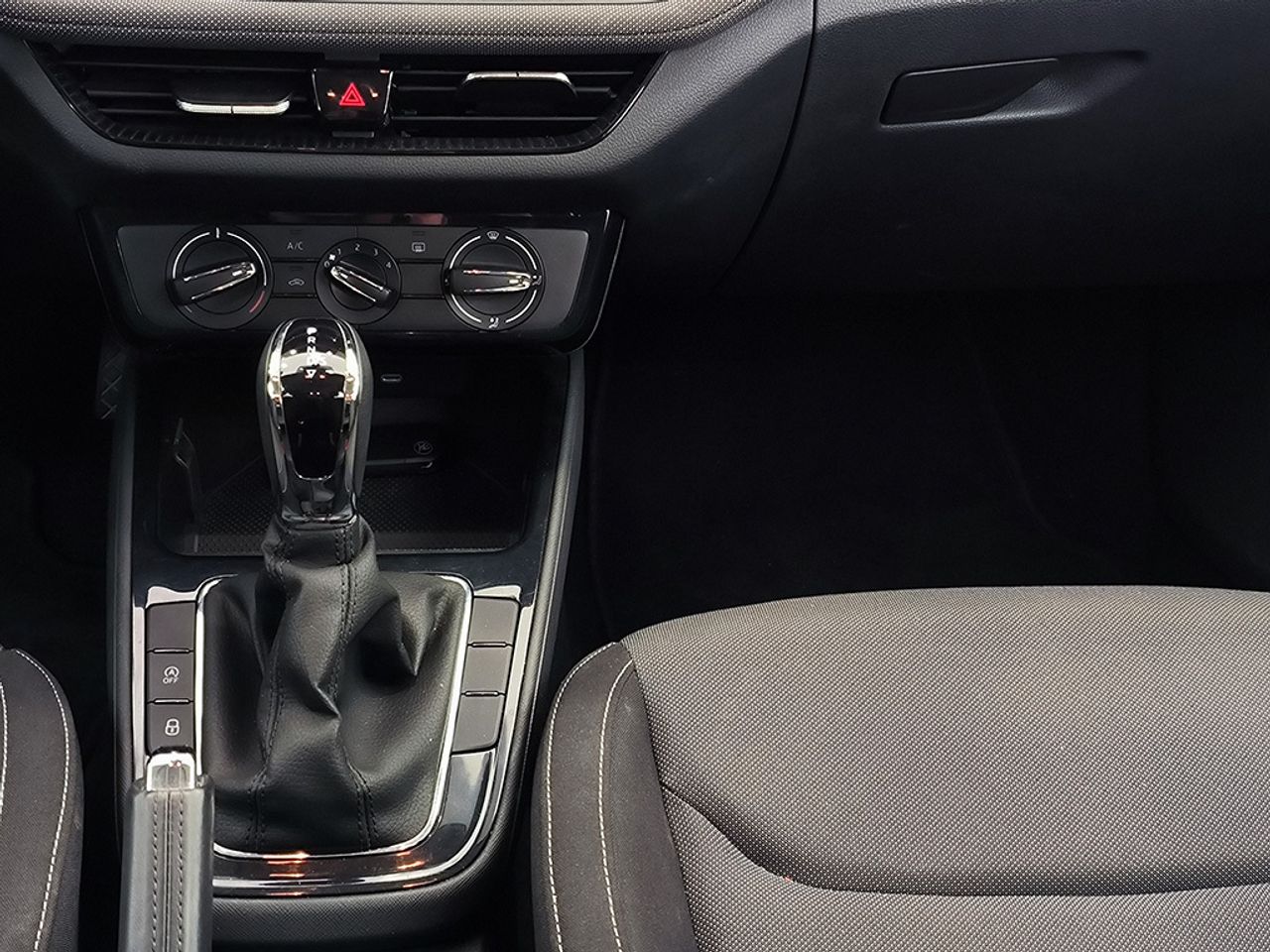 Skoda Fabia 1.0 Tsi 85kw (115cv) Dsg Selection - Foto 2