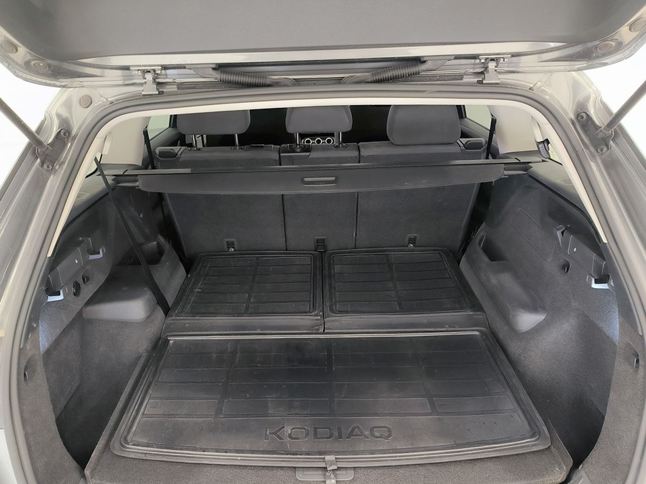 Skoda Kodiaq 1.5 Tsi M-hev 150 Cv Dsg Selection - Foto 2