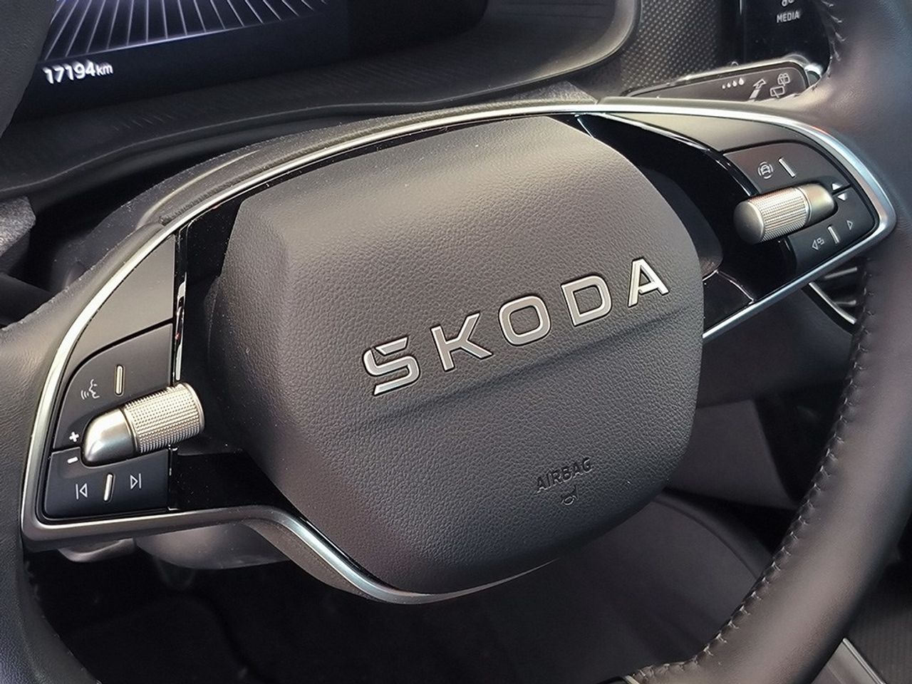 Skoda Scala 10 tsi 115cv selection - Foto 2