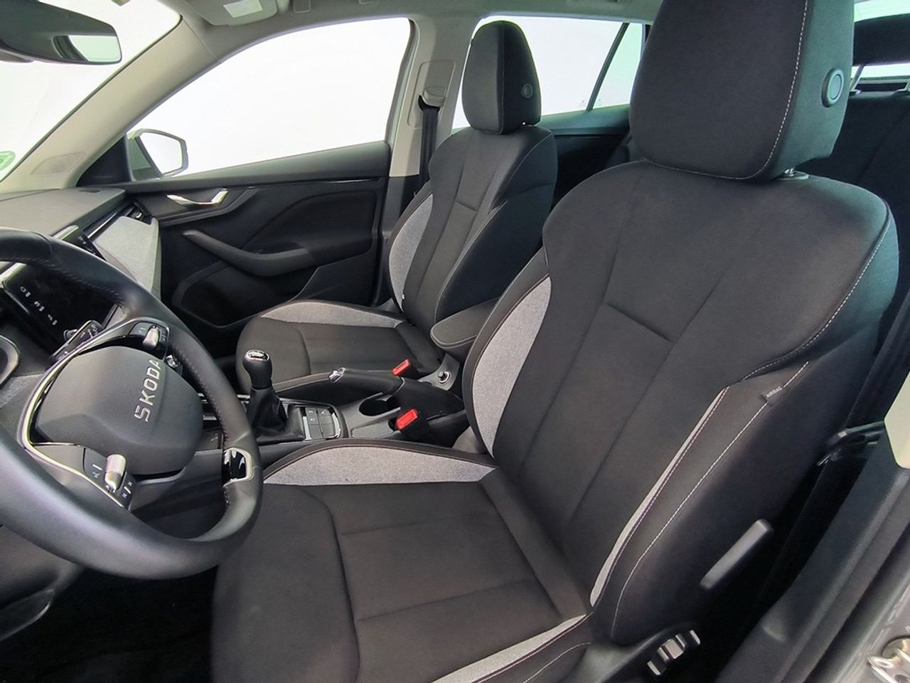 Skoda Scala 10 tsi 115cv selection - Foto 2