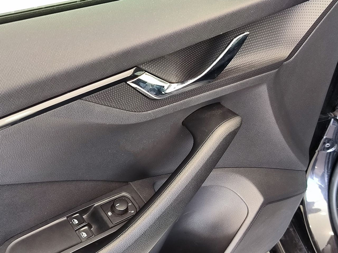 Skoda Scala 1.0 Tsi 110 Cv Emotion - Foto 2