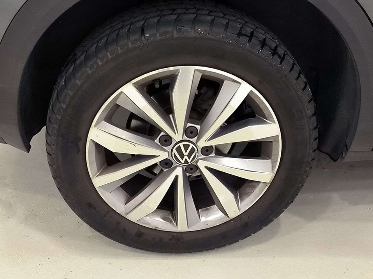 Volkswagen T-Roc 1.5 tsi 150 cv dsg advance r-line - Foto 2