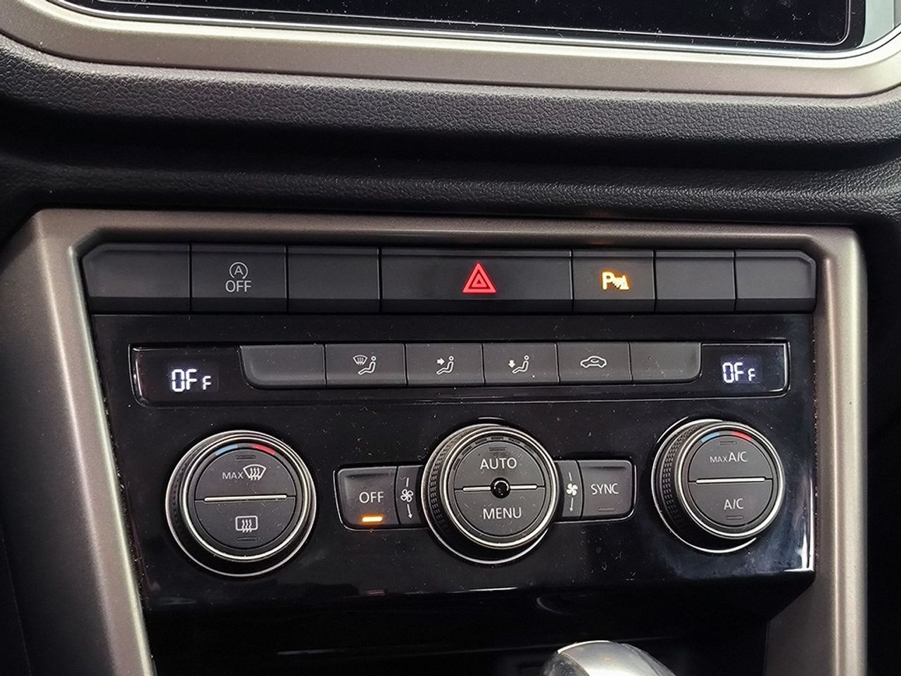 Volkswagen T-Roc 1.5 tsi 150 cv dsg advance r-line - Foto 2