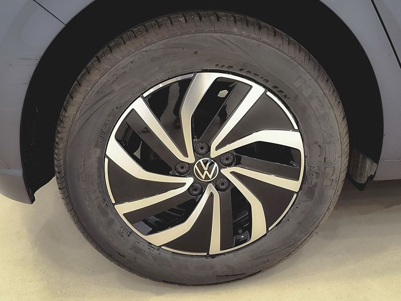 Volkswagen Polo 1.0 Tsi 95 Cv Life - Foto 2