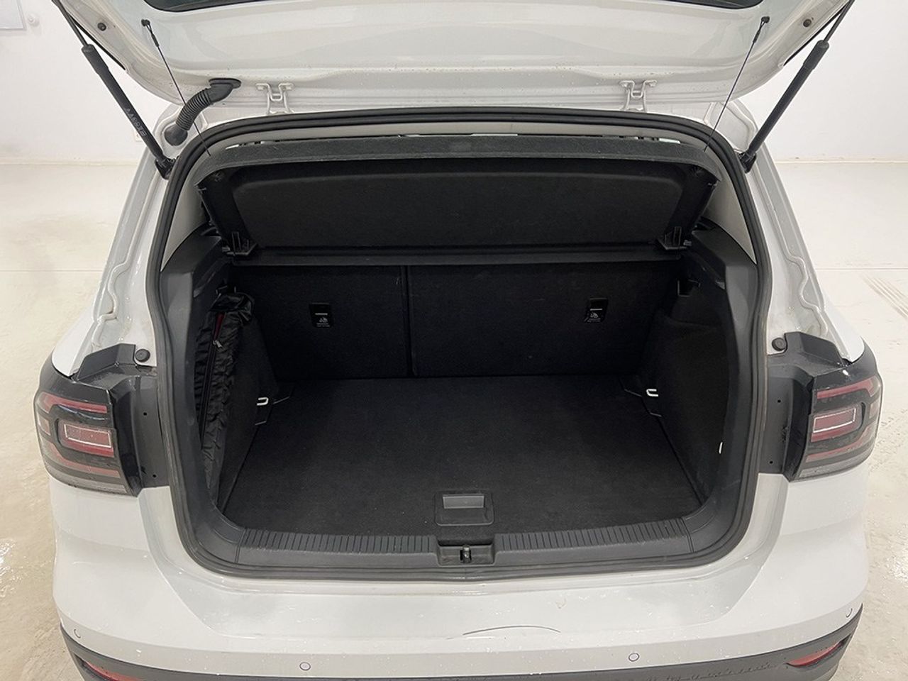 Volkswagen T-Cross t cross 10 tsi 110 cv dsg adavence - Foto 2