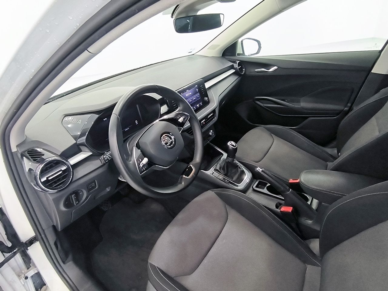 Skoda Fabia 1.0 Tsi 95 Cv Ambition - Foto 2