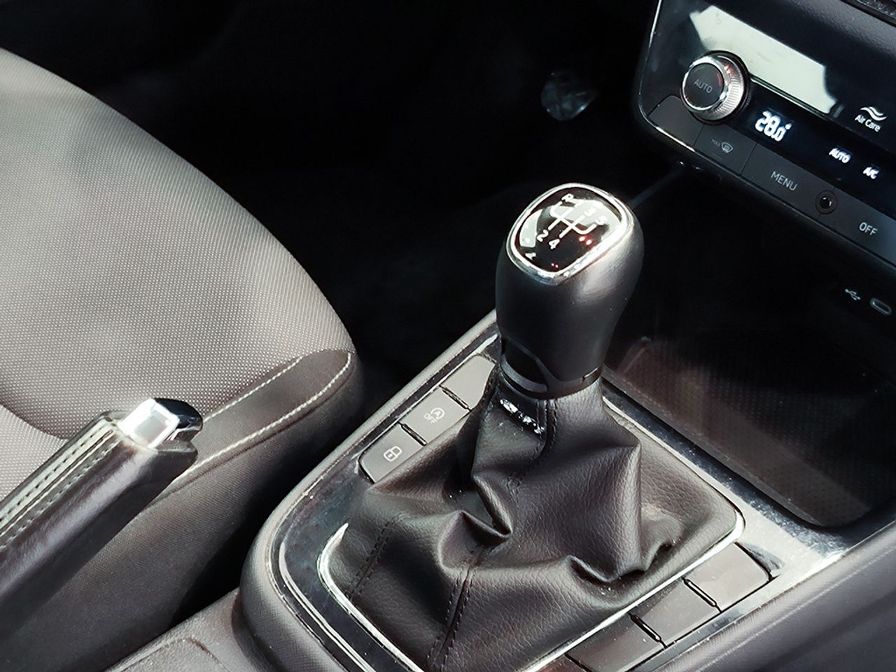 Skoda Fabia 1.0 Tsi 95 Cv Ambition - Foto 2