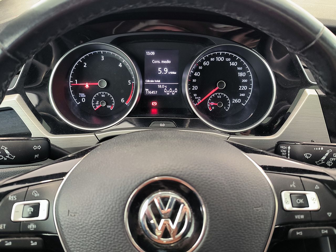 Volkswagen Touran 2.0 Tdi 150 Cv Advance - Foto 2