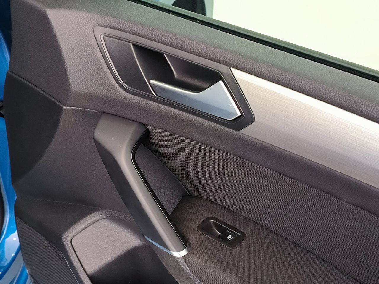 Volkswagen Touran 2.0 Tdi 150 Cv Advance - Foto 2