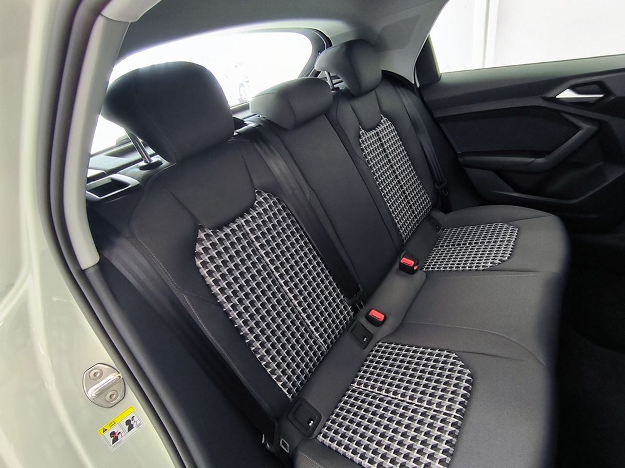 Audi A1 Sb 30 Tfsi 116 Cv Stronic Adrenalin - Foto 2