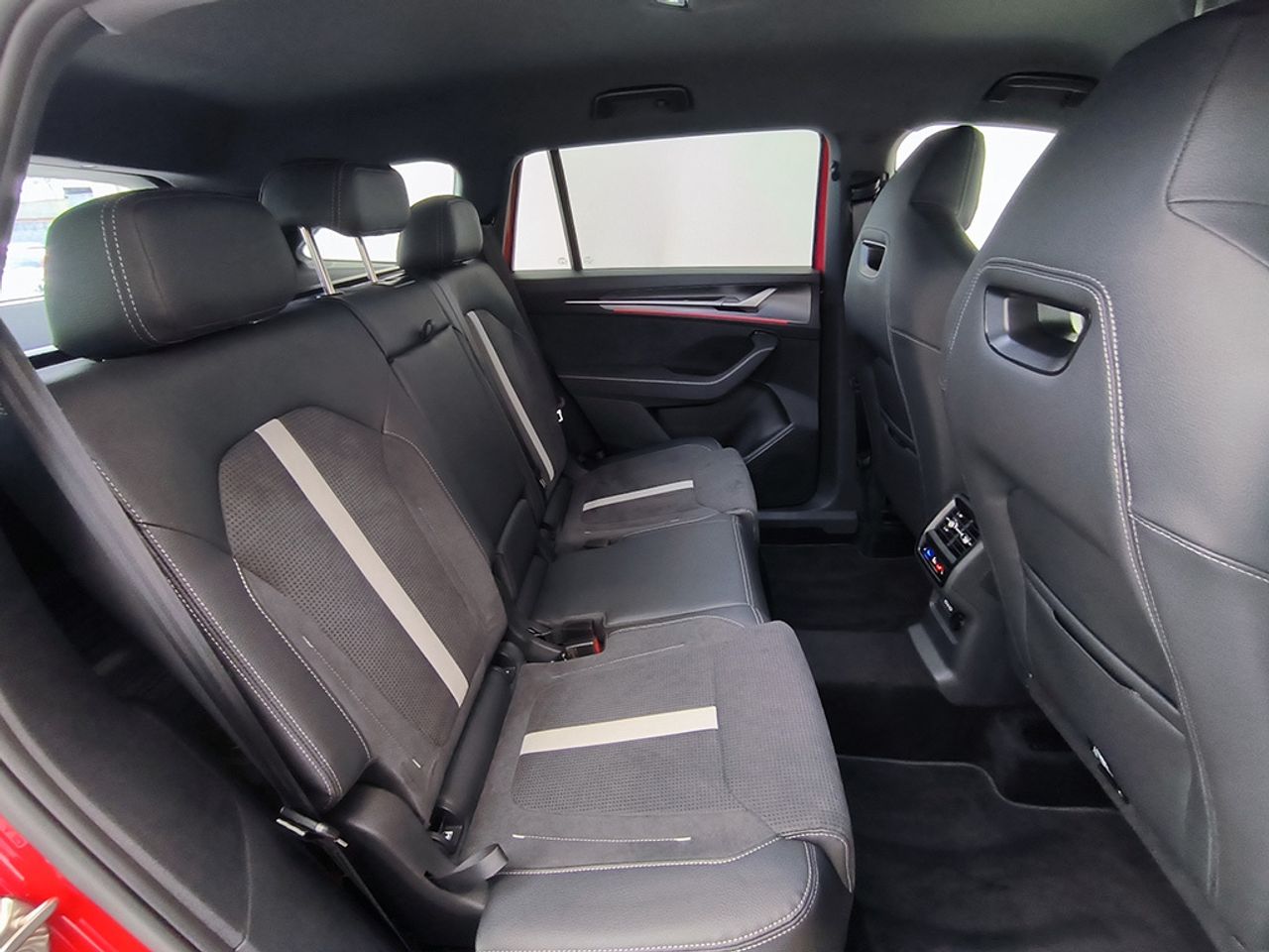 Skoda Kodiaq Sportline 1.5tsi Iv 204cv Dsg 6v - Foto 2