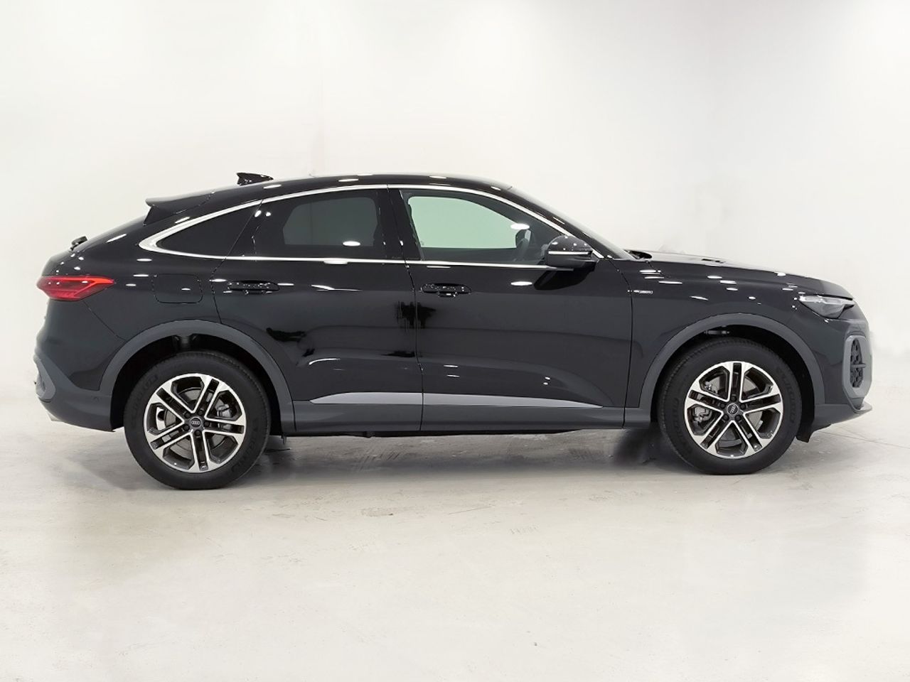 Audi Q5 Sportback Black Line E-hybrid Quattro 220 - Foto 2