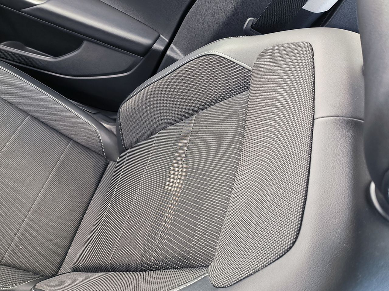 Volkswagen T-cross 1.0 Tsi 110 Cv Dsg Sport - Foto 2