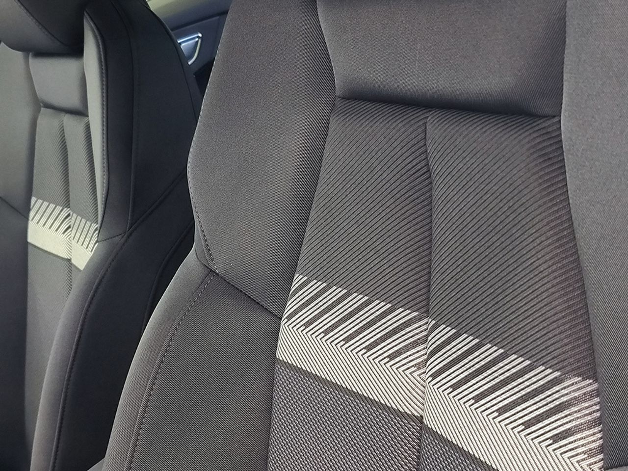 Audi Q4 Sportback Genuine Edition 45 E-tron 210,0 - Foto 2