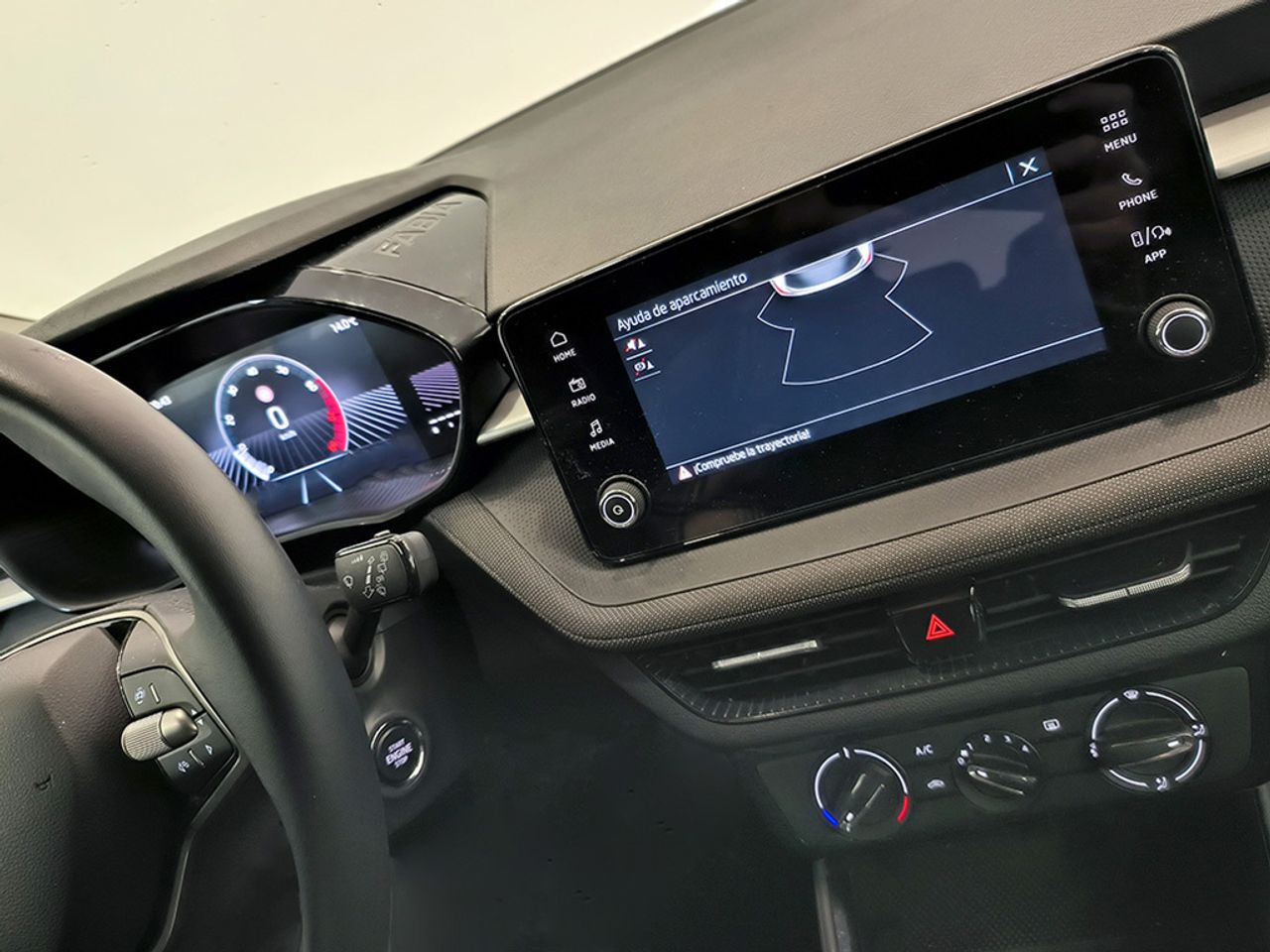 Skoda Fabia 10 Tsi 95 Cv Selection - Foto 2