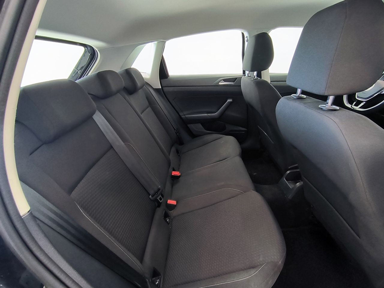 Volkswagen Polo 1.0 Tsi 95 Cv Advance - Foto 2