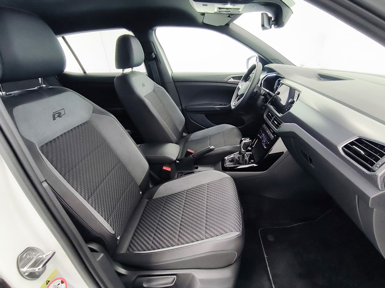 Volkswagen T-cross 1.5 Tsi 150 Cv Dsg R-line - Foto 2