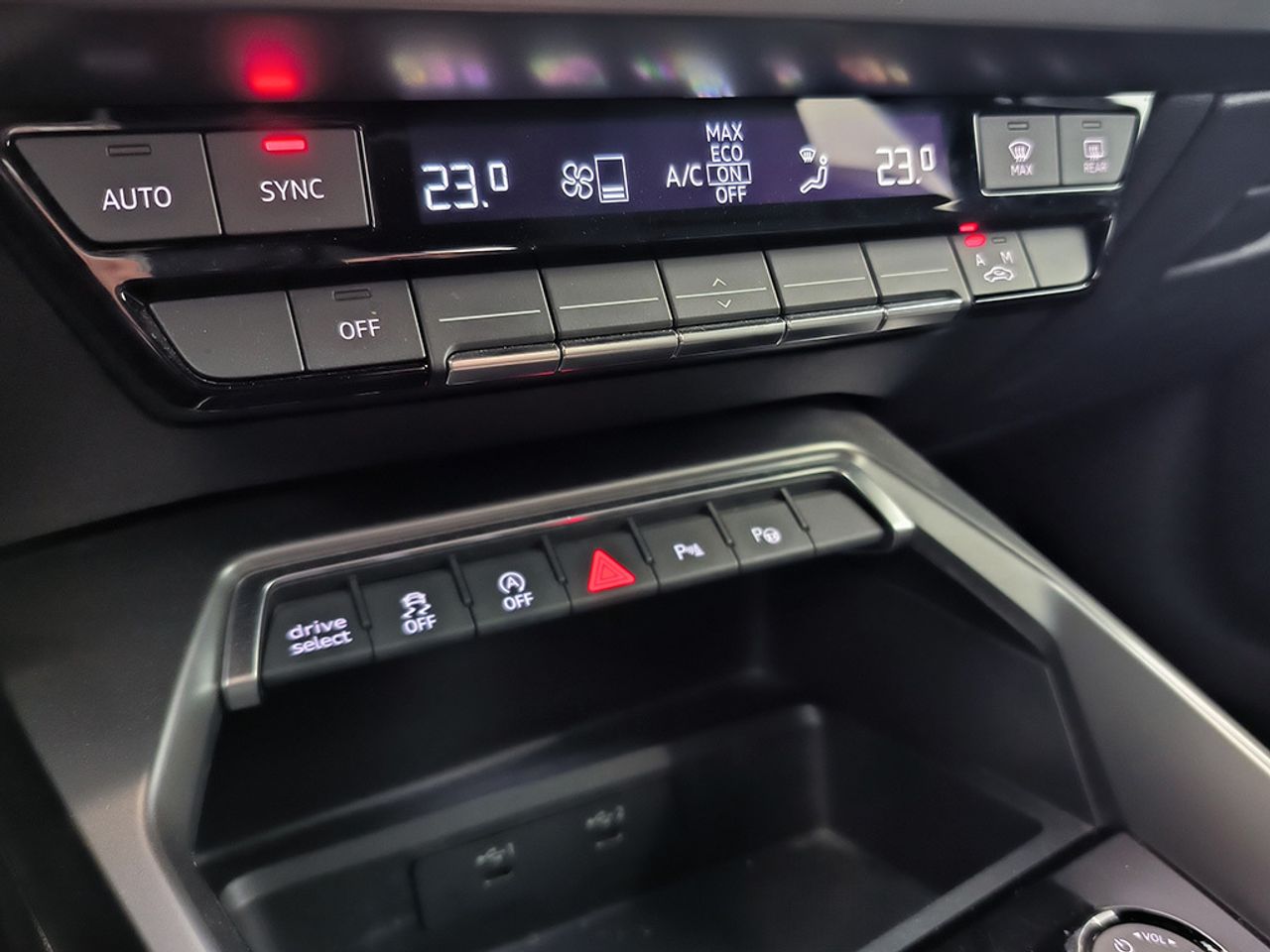 Audi A3 Sb 35 Tfsi 150 Cv Stronic Black Line - Foto 2