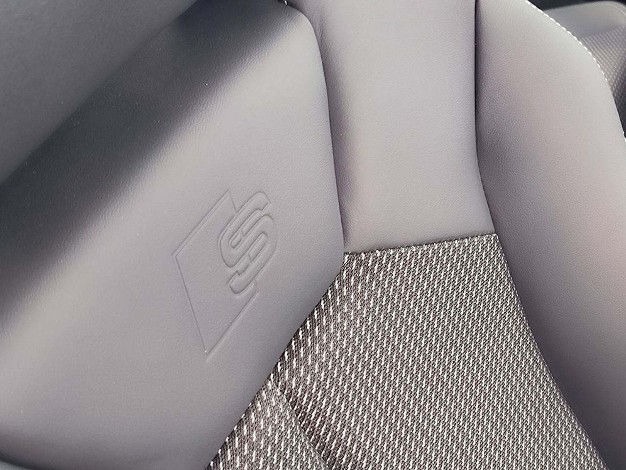 Audi Q3 Sb 35 Tfsi 150 Cv Stronic Sline - Foto 2