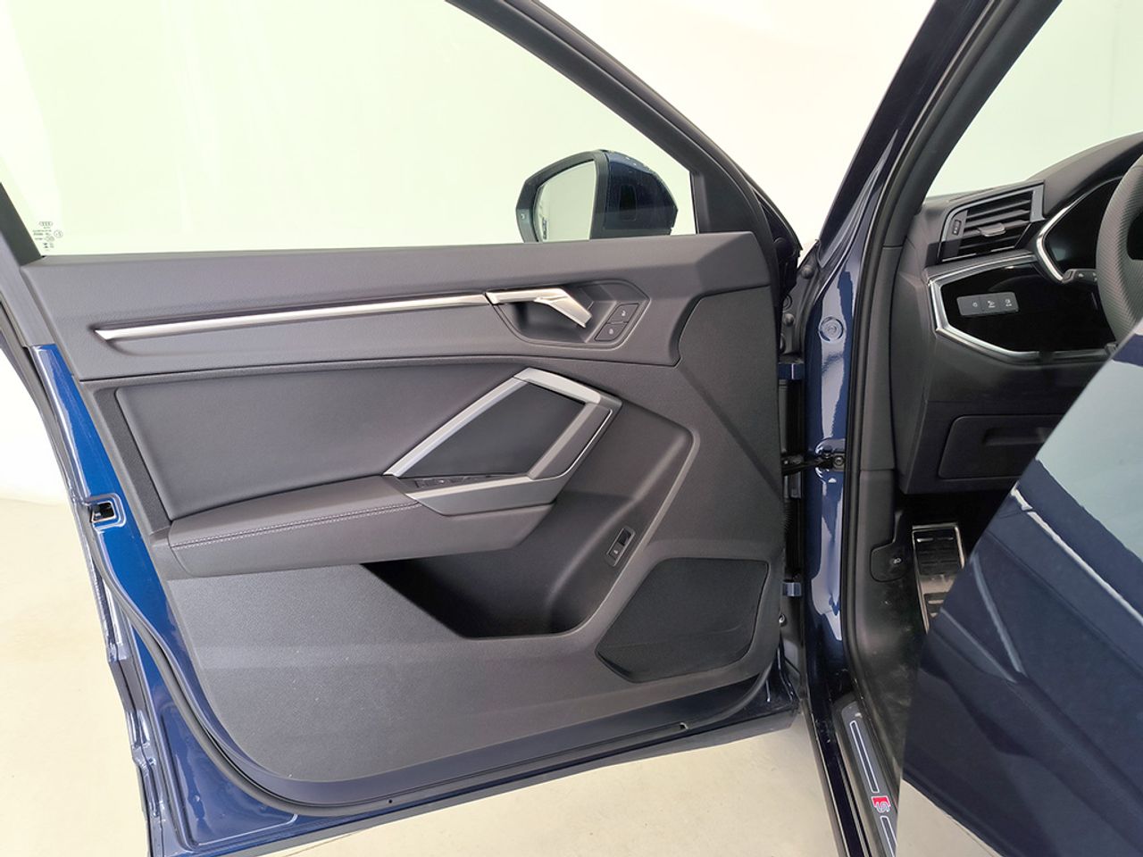 Audi Q3 Sb 35 Tfsi 150 Cv Stronic Sline - Foto 2