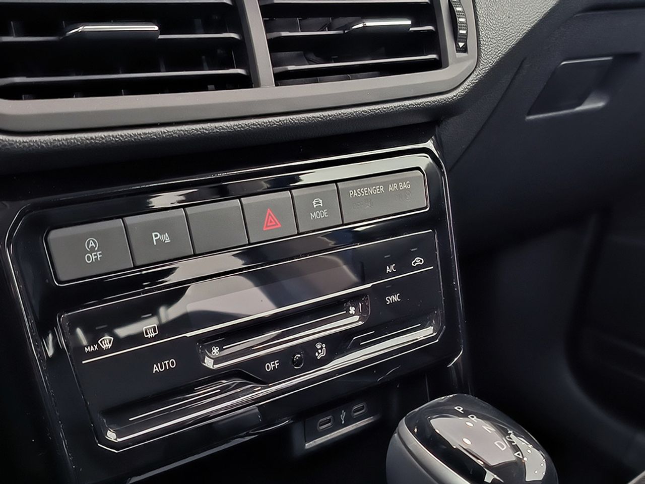 Volkswagen T-cross 1.0 Tsi 110cv Sport Dsg - Foto 2