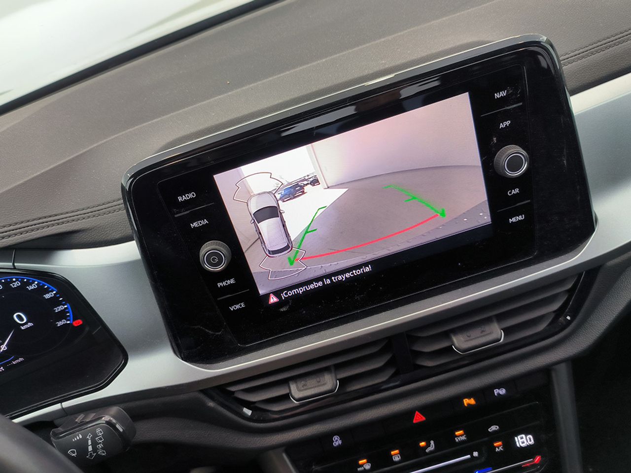 Volkswagen T-roc 1.5 Tsi 150 Cv Life - Foto 2