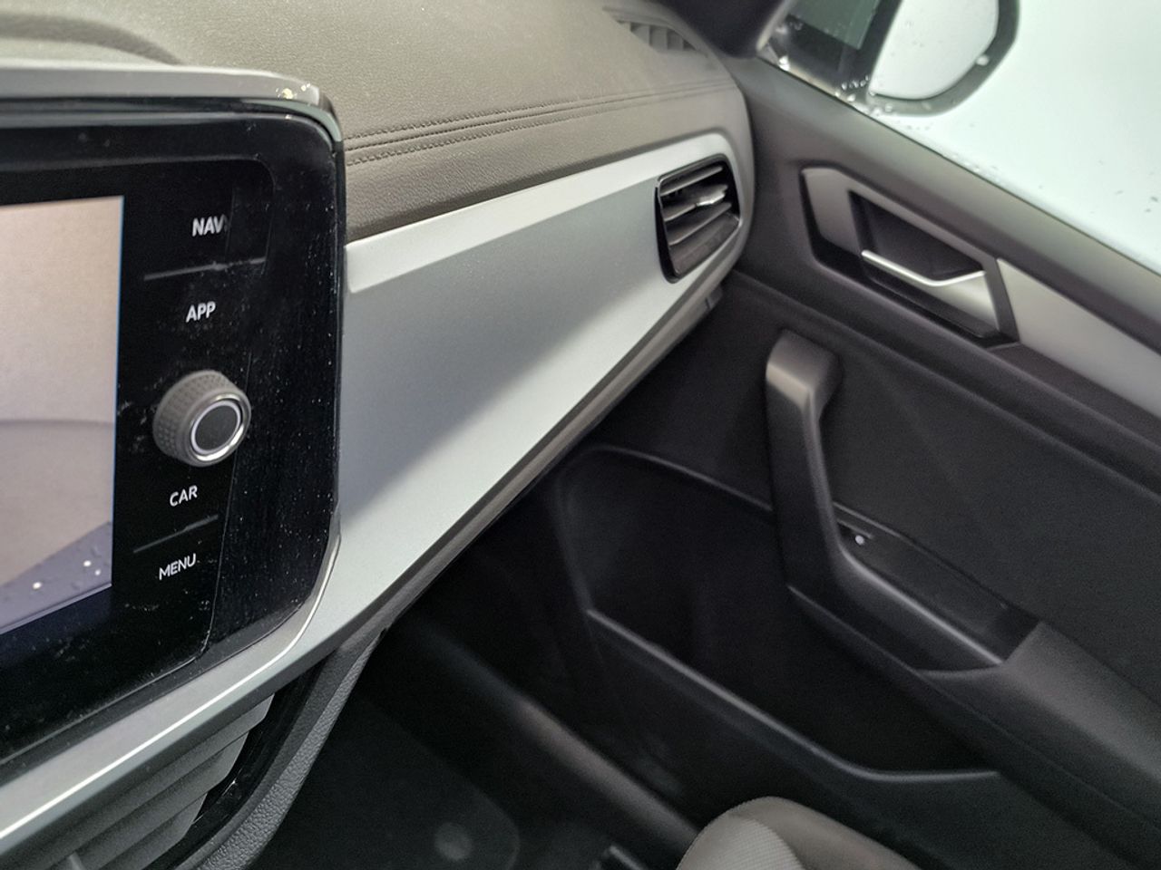 Volkswagen T-roc 1.5 Tsi 150 Cv Life - Foto 2