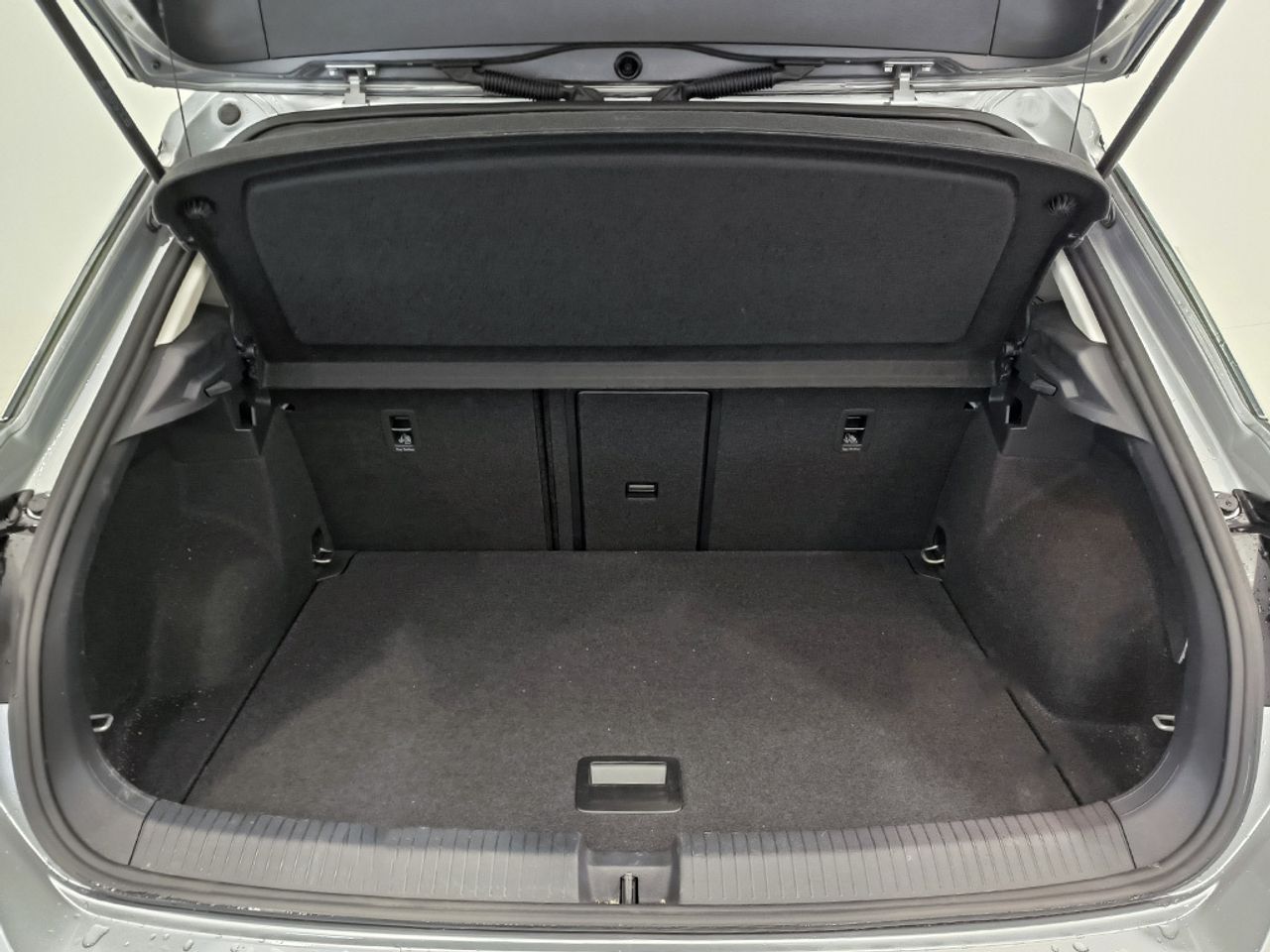 Volkswagen T-roc 1.5 Tsi 150 Cv Life - Foto 2