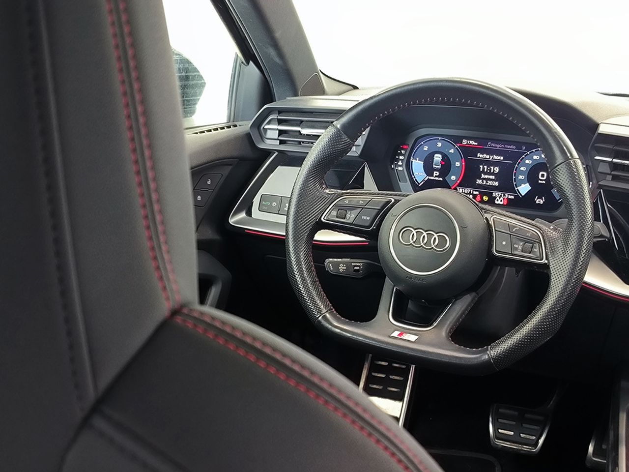 Audi A3 Sedan 20 Tdi 150cv Stronic Blackline - Foto 2