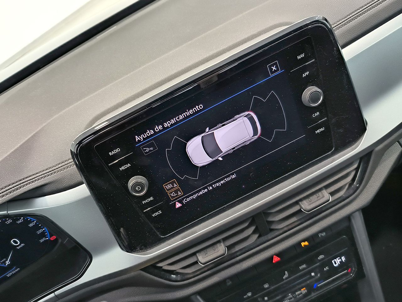 Volkswagen T-roc 1.5 Tsi 150 Cv Dsg Life - Foto 2