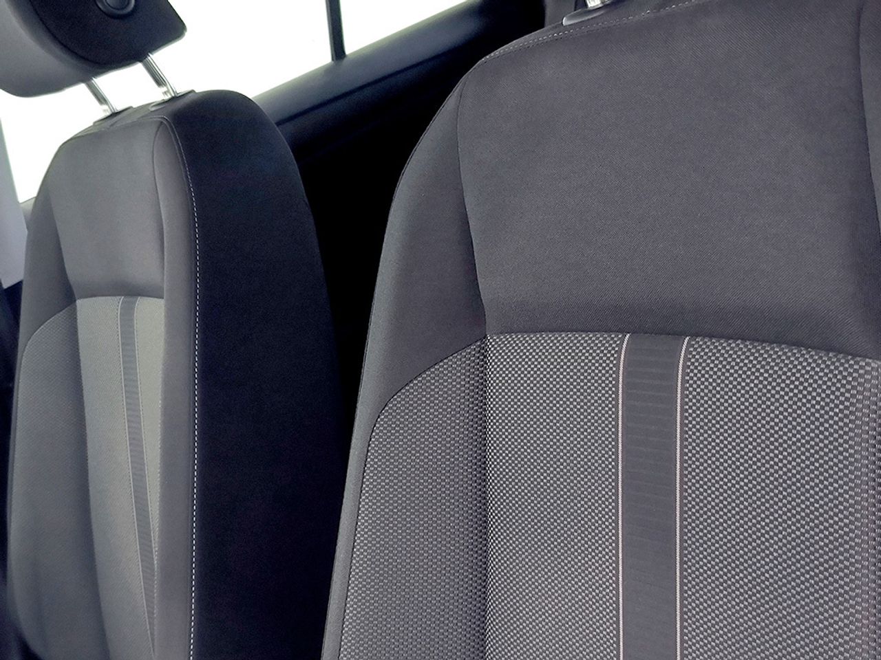 Volkswagen T-roc 1.5 Tsi 150 Cv Dsg Life - Foto 2