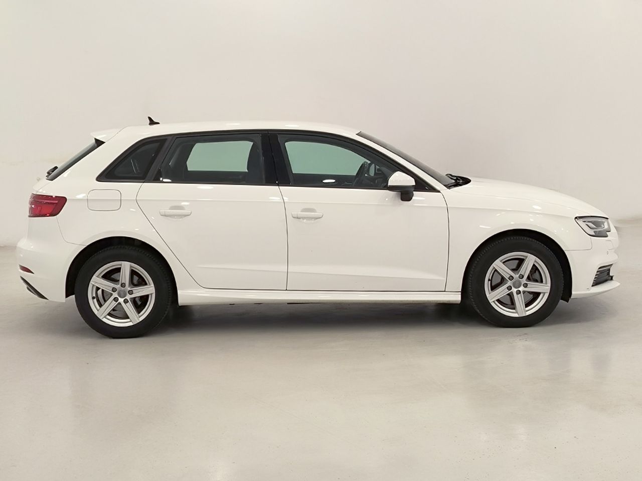 Audi A3 Sb 40 Etron Stronic 204 Cv - Foto 2